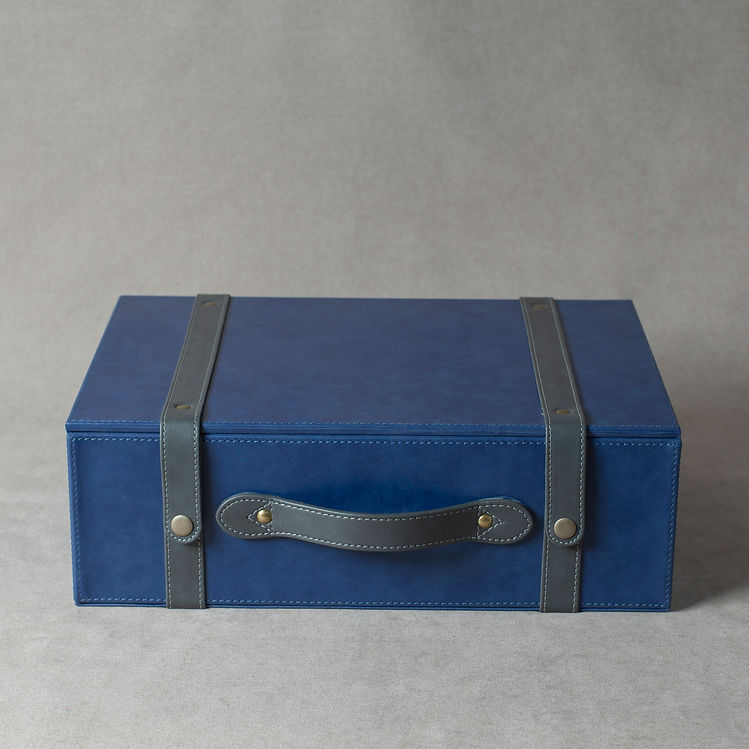 Elegant Blue Leather Vintage Trunk Set