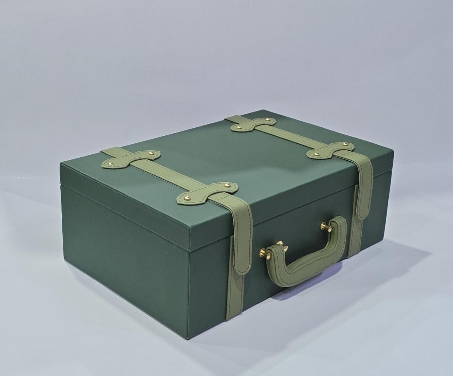 Classic Leather Vintage Trunk Box 